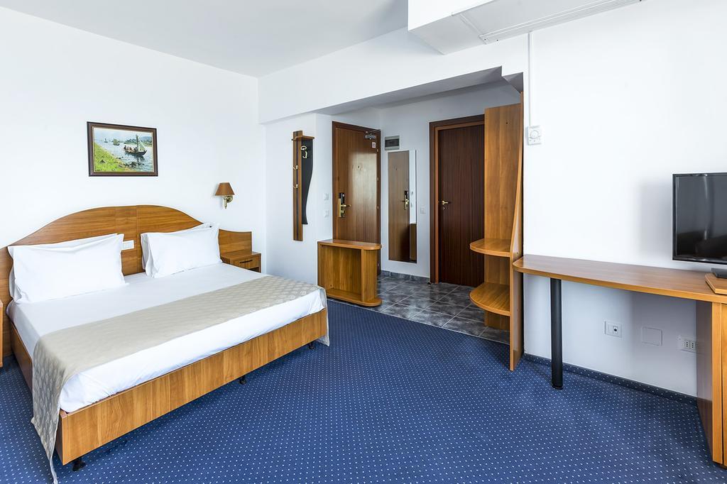 Savoy Hotel Mamaia Exterior foto